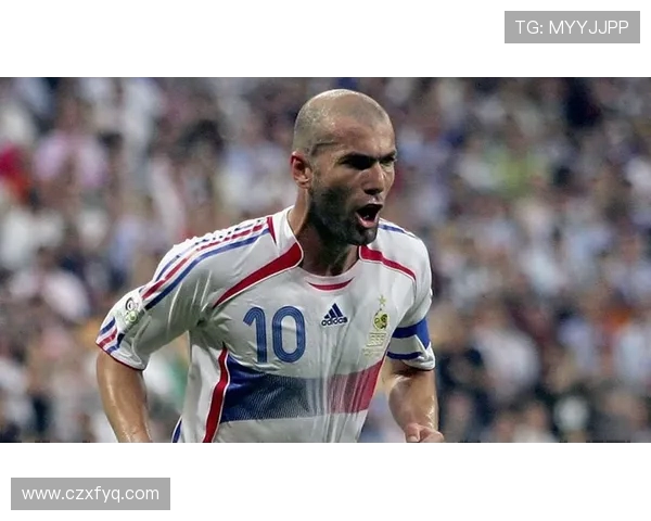 齐内丁齐达内传奇生涯回顾从绿茵巨星到足坛智慧领袖 齐内丁齐达内传奇生涯回顾从绿茵巨星到足坛智慧领袖