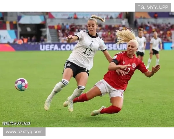 丹麦女足与芬兰女足激战正酣谁能在这场较量中笑到最后