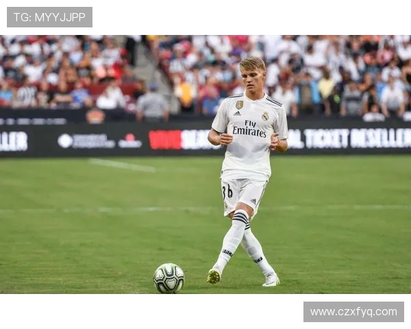 厄德高的崛起与挑战:从天才少年到足球世界的璀璨明星之路 厄德高的崛起与挑战:从天才少年到足球世界的璀璨明星之路